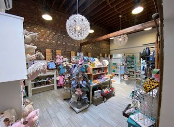 maryland/blackwater-national-wildlife-refuge/shop/butterfly-boutique