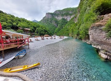 albania/lura-lakes/shop/things-to-do-in-albania