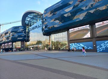 Ocean Plaza