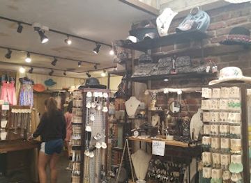 tennessee/pigeon-forge/shop/sassafras