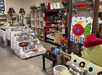 alabama/lake-martin/shop/children-s-harbor-treasures-and-thrift-store