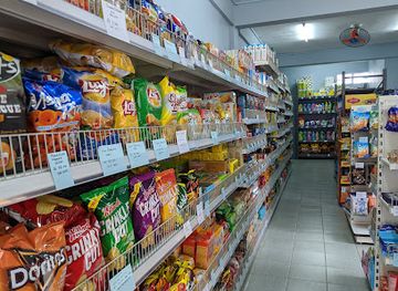 mauritius/flic-en-flac/shop/pak-go