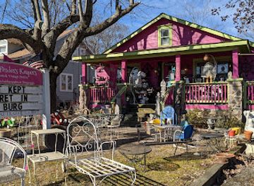 virginia/fredericksburg/shop/lisa-s-finders-keepers