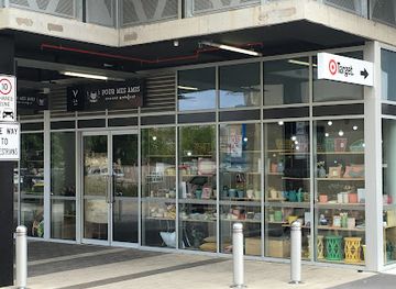 australia/murray-region/shop/pour-mes-amis-volt-lane-find-us-at-hello-darling