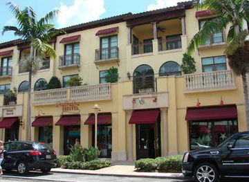 florida/naples-beach/shop/regatta