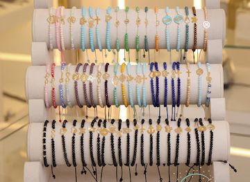 lebanon/kesserwan/shop/sparkles-jewelry-by-rita
