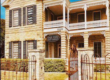 texas/enchanted-rock-state-natural-area/shop/san-saba-soap-company