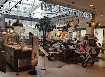 sweden/uppsala/shop/s-t-per-gallerian