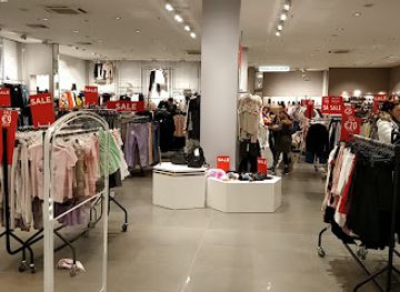 ireland/kilkenny/shop/river-island