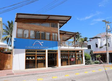 ecuador/galapagos-islands/shop/galapagos-jewelry-official