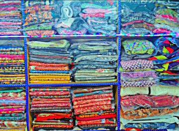 india/pahalgam/shop/brother-s-shawl-house-pahalgam