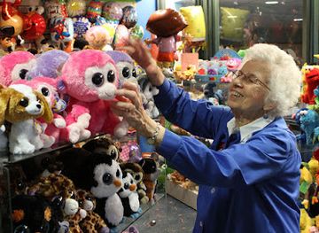 ohio/akron/shop/akron-children-s-hospital-gift-shop-akron