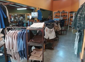 namibia/kaokoland/shop/images-of-africa-curio-shop