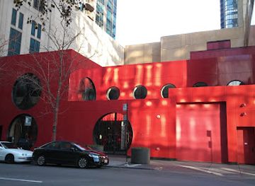 illinois/chicago/river-north/shop/ikram