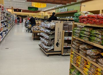 rhode-island/newport-coastline/shop/newport-ns-commissary