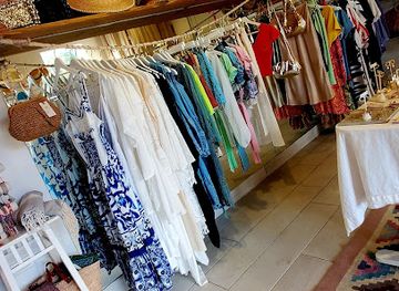 sint-maarten/cupecoy-beach/shop/lamiss-studio-boutique