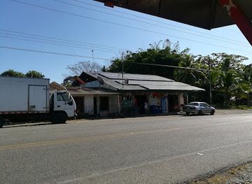 costa-rica/corcovado-national-park/shop/abastesedor-daniel-dixon
