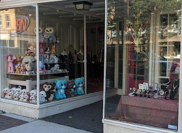 new-york/watkins-glen/shop/ekcn-fashionista