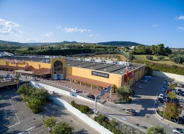 italy/abruzzo/shop/centro-commerciale-val-vibrata