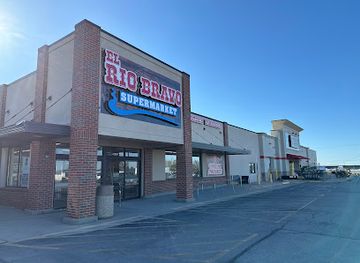 kansas/emporia/shop/emporia-west-plaza