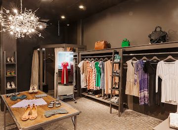 austria/vienna/shop/das-neue-schwarz