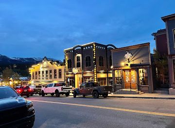 colorado/breckenridge/shop/main-street-mall