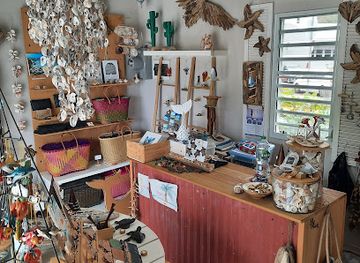 sint-maarten/little-bay-beach/shop/seamaids-and-sailor