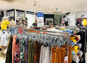 turkiye/kusadasi/long-beach/shop/lc-waikiki