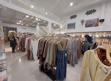 indonesia/east-java/shop/butik-clarissa-jombang-toko-pakaian-fashion-baju-tas-sandal-sepatu-kosmetik-murah