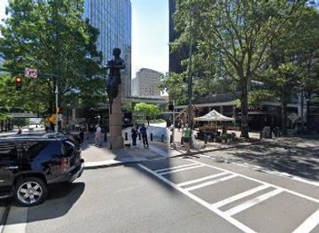 north-carolina/charlotte/uptown/shop/nutty-hippo