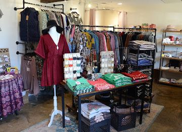 indiana/southern-indiana/shop/hazel-jane-boutique