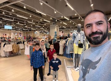 zambia/lusaka/shop/lc-waikiki