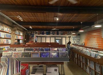 alabama/opelika/shop/10-000-hz-records