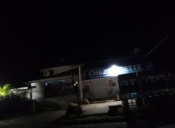 new-caledonia/ile-des-pins/shop/magasin-de-la-corniche