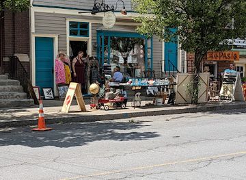 new-york/albany/lark-street/shop/elissa-halloran-designs