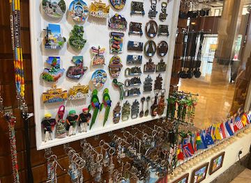 guatemala/caribbean-coast/shop/jade-artesanias