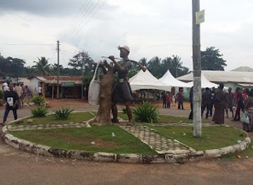 ghana/amedzofe/shop/golokuati-statue