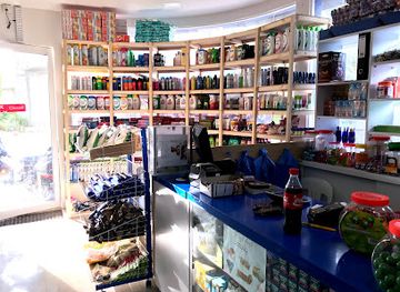 maldives/gnaviyani-atoll/shop/hissa-plaza