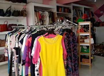 ghana/wala/shop/uniq-kleidung-mallam-branch