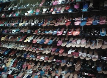 the-gambia/kunta-kinteh-island/shop/omar-joof-s-shop