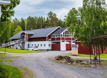finland/karhunkierros-trail/shop/treeline-outdoors