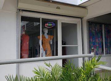 dominican-republic/la-romana/shop/ebenezer-boutique