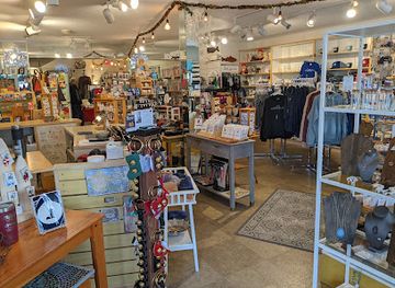 massachusetts/cape-cod/shop/the-sparrow-store