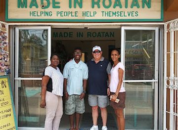 honduras/roatan/shop/made-in-roatan