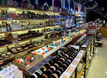 vietnam/da-nang/shop/co-may-coffee-souvenir-shop