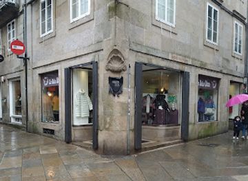 spain/santiago-de-compostela/shop/la-bella-otero