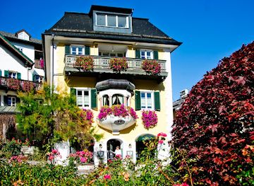 austria/salzkammergut-lakes/shop/j-lippert-sports-style