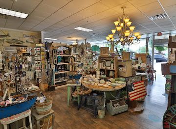 Mrs.M's Summer House