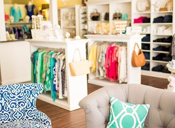 virginia/fredericksburg/shop/monkee-s-of-fredericksburg