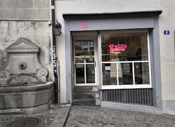 switzerland/zurich/shop/razzo-second-hand